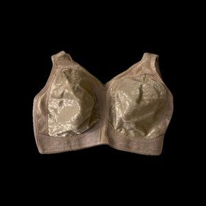 NWOT Playtex 18 Hour Ultimate Shoulder Comfort Bra